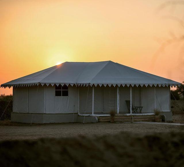 The Desert Royal Heritage Camp ไจซัลเมอร์ ภายนอก รูปภาพ